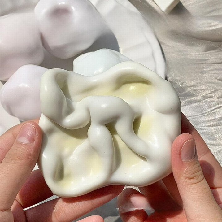 4PCStress-relieving glutinous rice balls