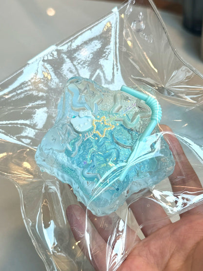 Gemini quicksand squeeze toy