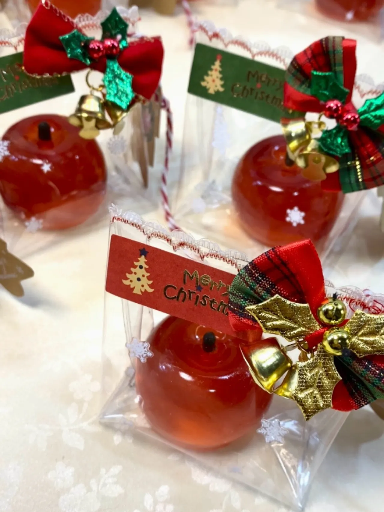 Transparent Squeezable Apple Candy