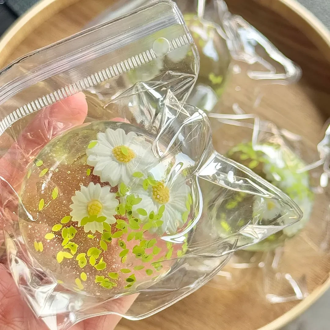 Daisy Maltose Squeezer